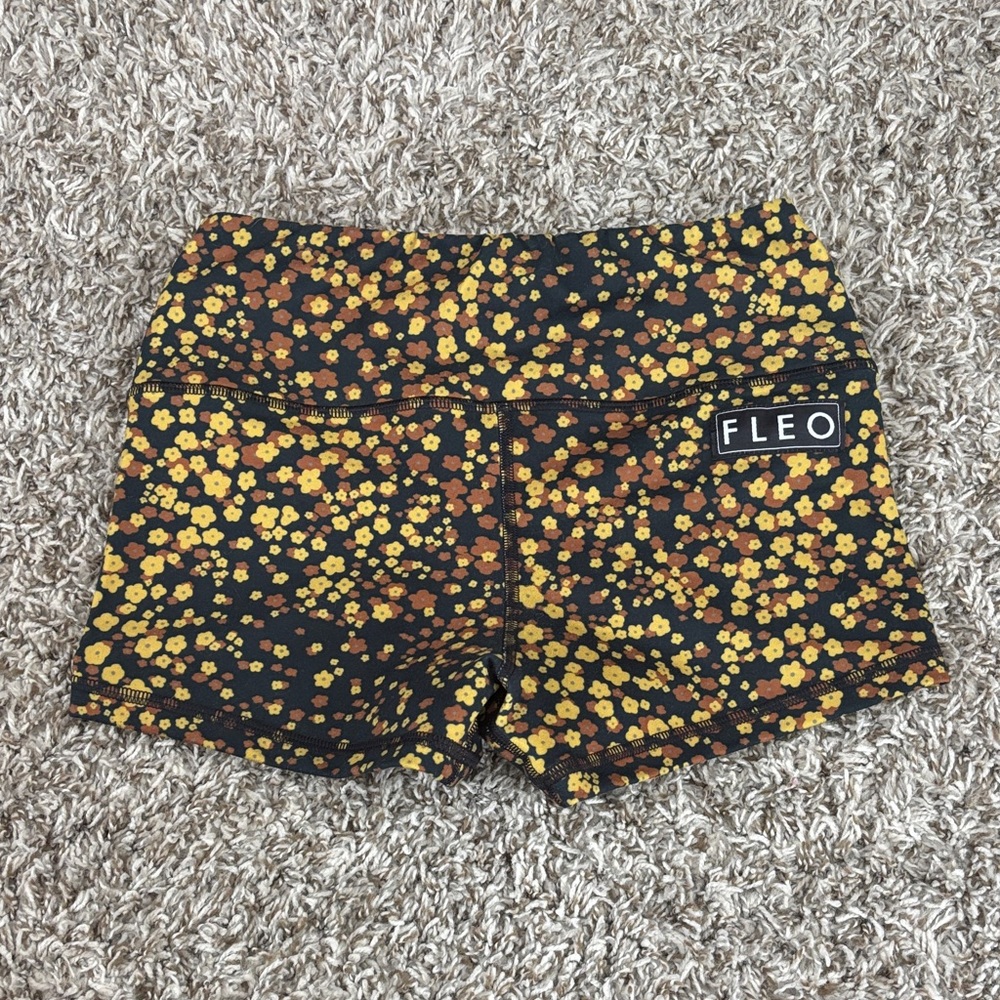 Fleo Women's Floral Athletic Shorts - Black and Yellow